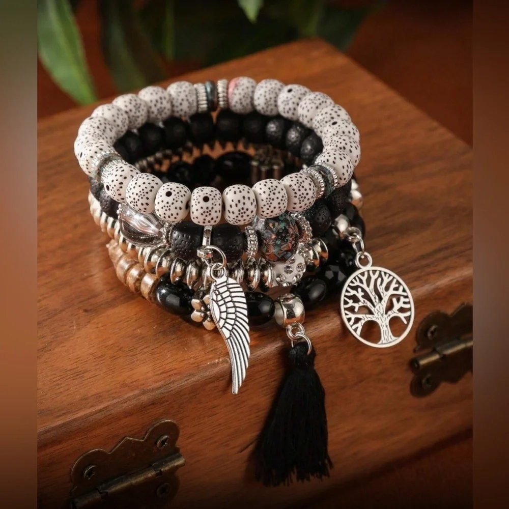 ✨NEW Bohemian Black and Silver Beaded Bracelet Set